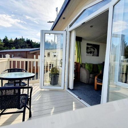 Apple Tree Lodge Hot Tub 3 Bedroom 2 Bars Morpeth Exterior foto
